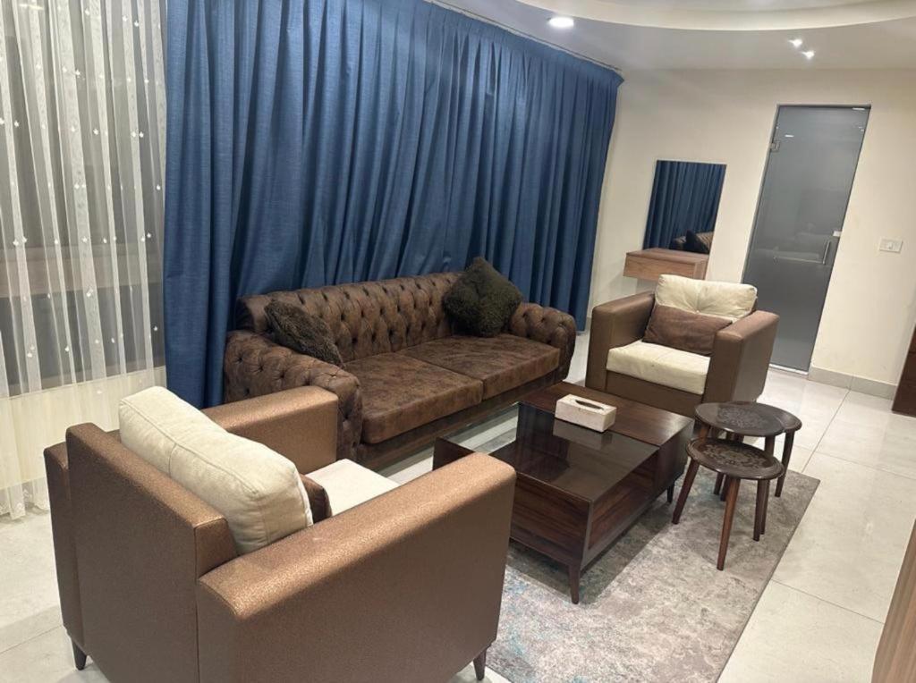 Orient Prince Hotel Beirut Bagian luar foto