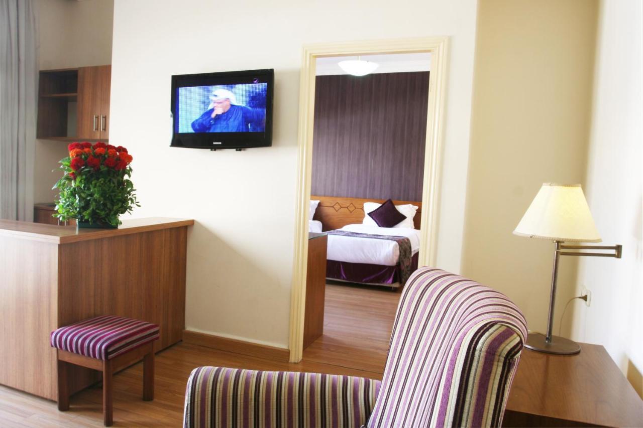 Orient Prince Hotel Beirut Bagian luar foto